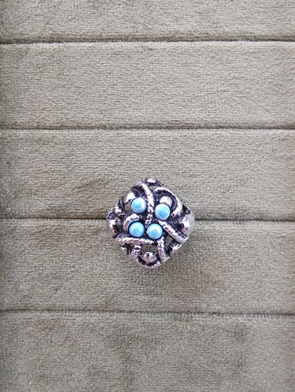 Vintage Avon Ring Size 5/6